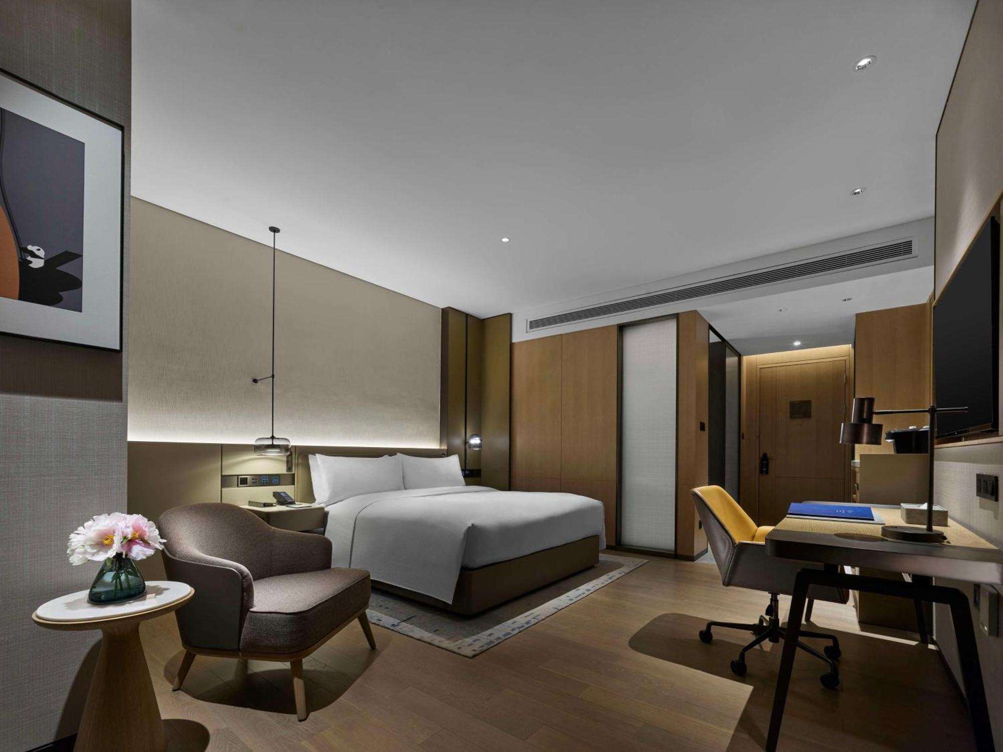 Doubletree By Hilton Chengdu Riverside Bagian luar foto