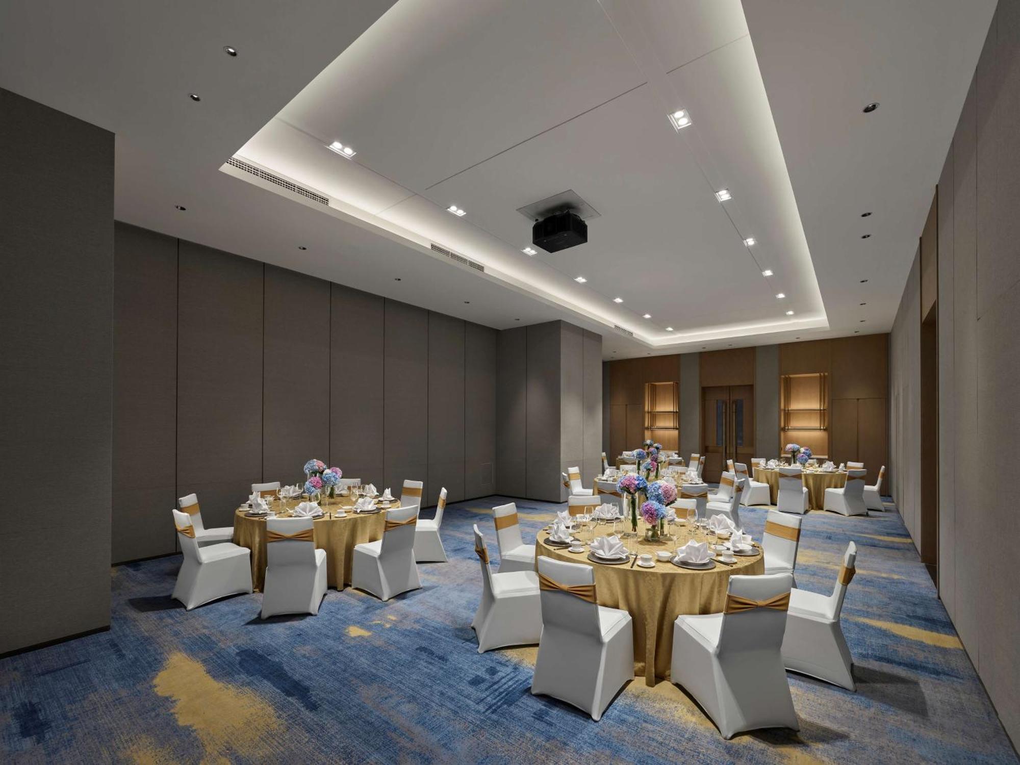 Doubletree By Hilton Chengdu Riverside Bagian luar foto