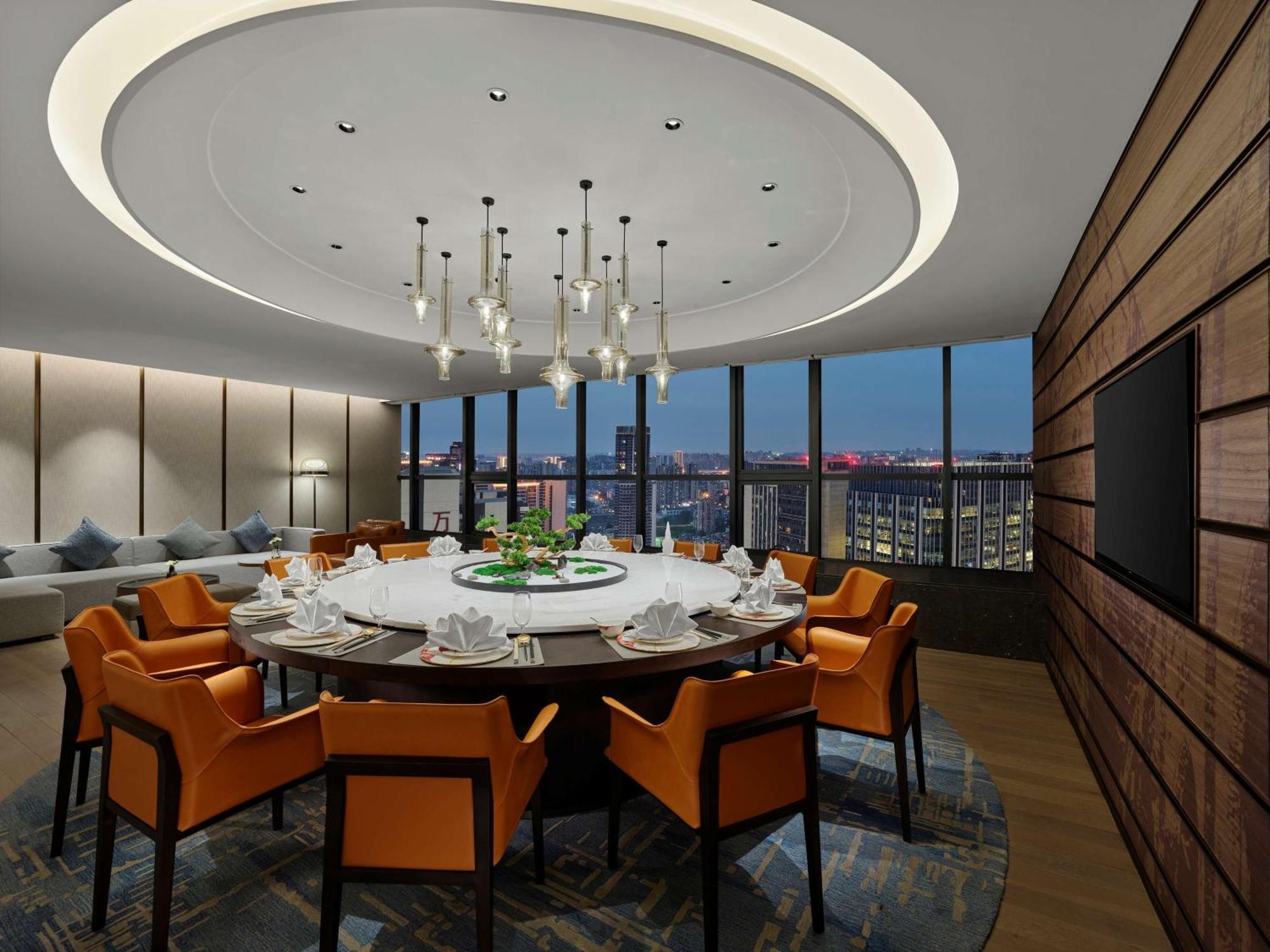 Doubletree By Hilton Chengdu Riverside Bagian luar foto