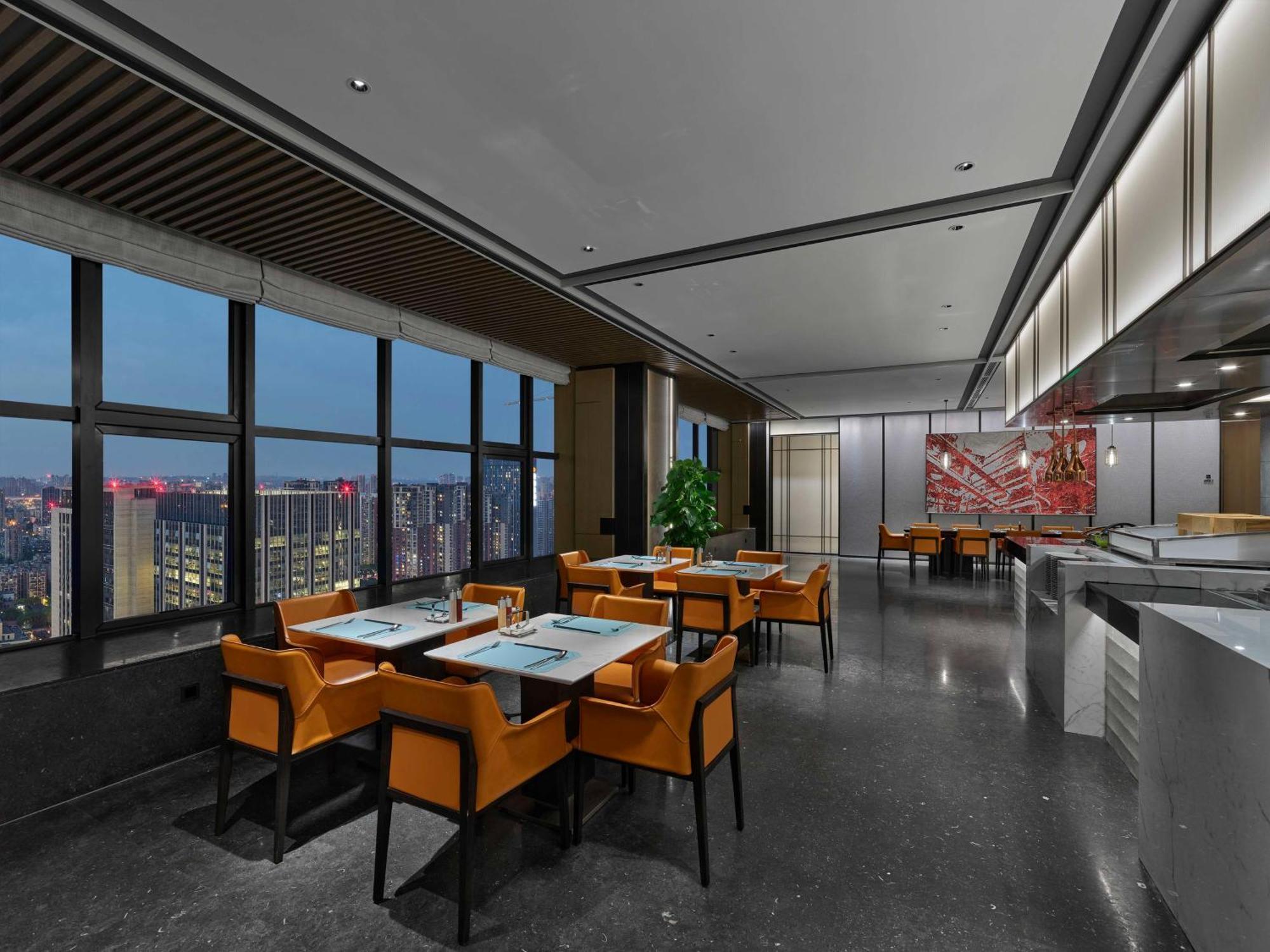 Doubletree By Hilton Chengdu Riverside Bagian luar foto