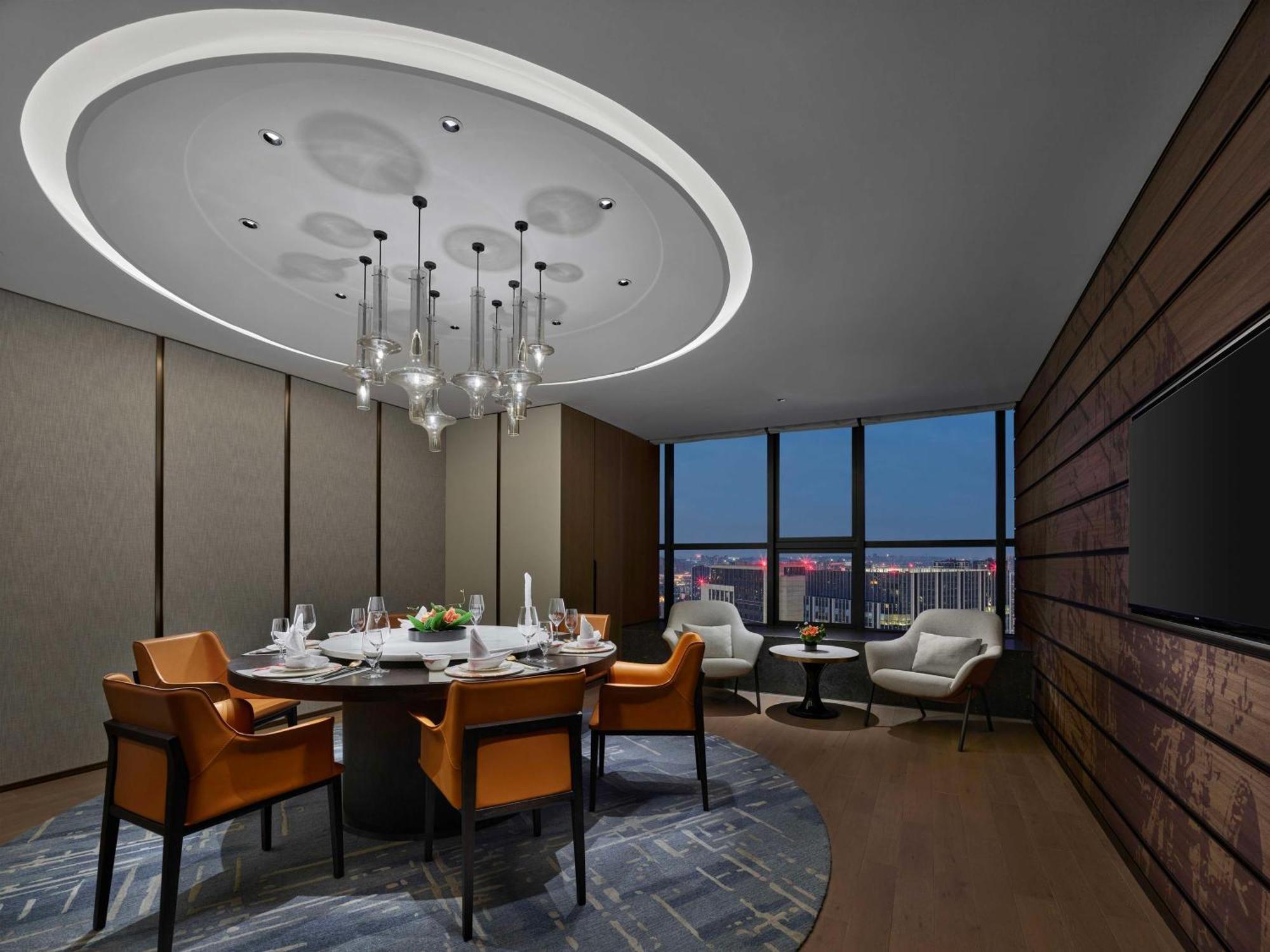 Doubletree By Hilton Chengdu Riverside Bagian luar foto